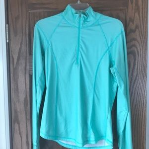 Athletic Pull Over Top